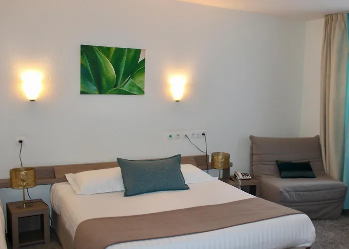 Hôtel accueillant les animaux: Brit Hotel Alghotel